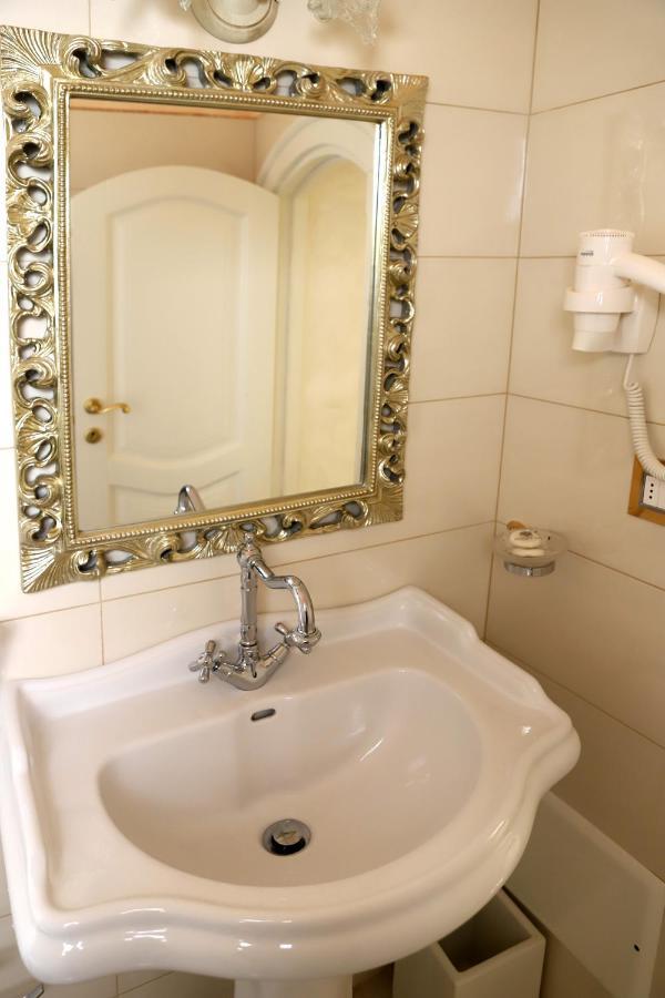 Bed & Breakfast Palazzo Castiglione Dimora Storica